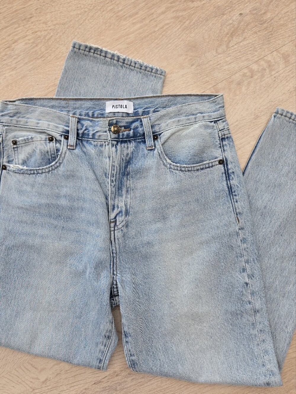 Pistola Light Wash Tapered Mom Jeans High Rise Button Fly Size 29
